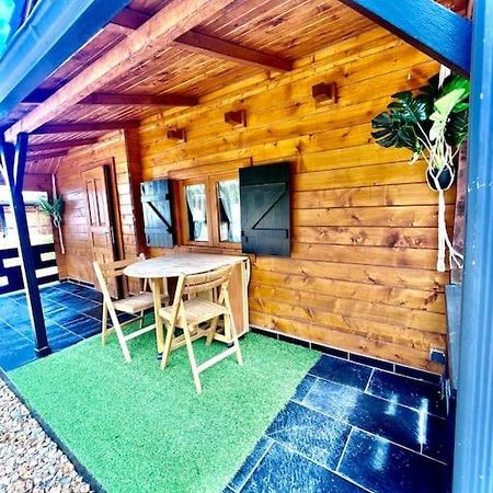 Chalet 5 Min Du Grand Dome De Villebon Et 20 Min De L'Aeroport Paris-Orly Luaran gambar