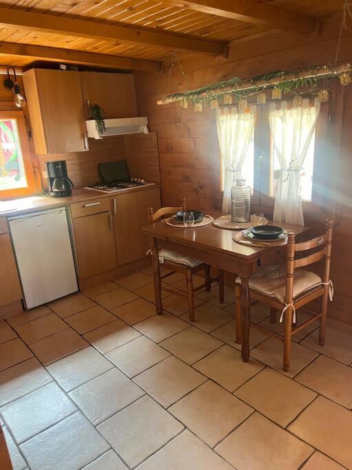 Chalet 5 Min Du Grand Dome De Villebon Et 20 Min De L'Aeroport Paris-Orly Luaran gambar